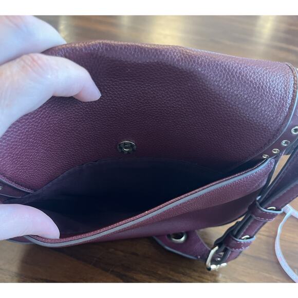 Burgundy Faux Leather With Gold Grommet Accents Crossbody Purse Boho Fallcore - Picture 8 of 10